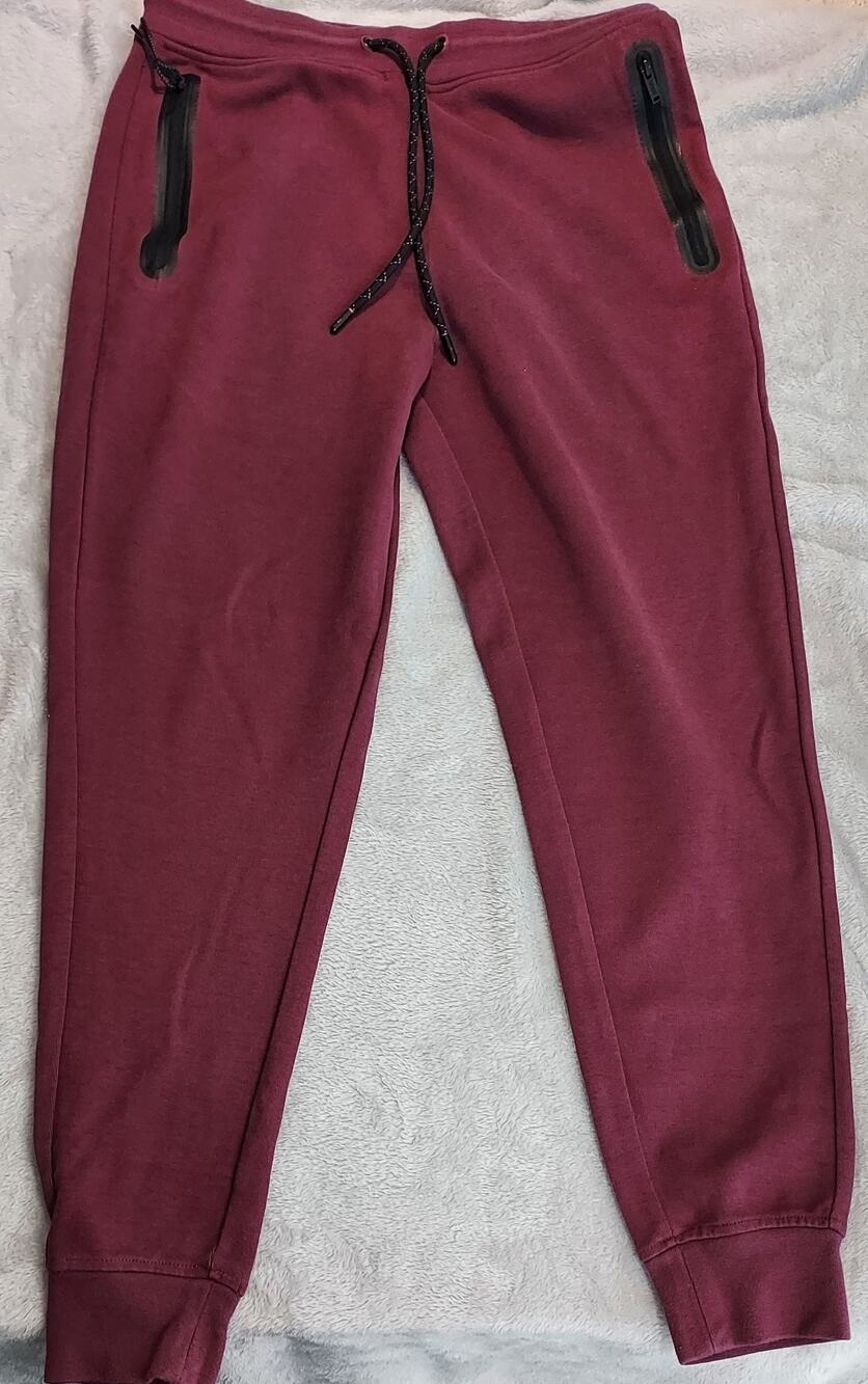 CSG Champs Sports Cuffed Joggers Size Med